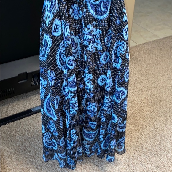 Blue Patterned Dress - Picture 5 of 9